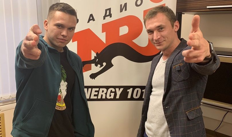 В студии «Радио Energy» в Орле побывал Антон Тарантинов — руководитель и преподаватель стрелкового клуба «Флагман»