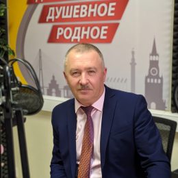 Александр Юрьевич Коршунов в студии Дорожного Радио.